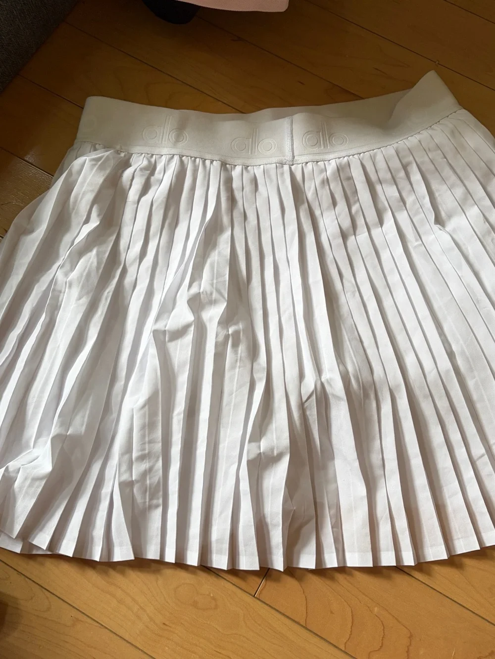ALO Yoga Aces White Pleated Athletic Tennis Skort